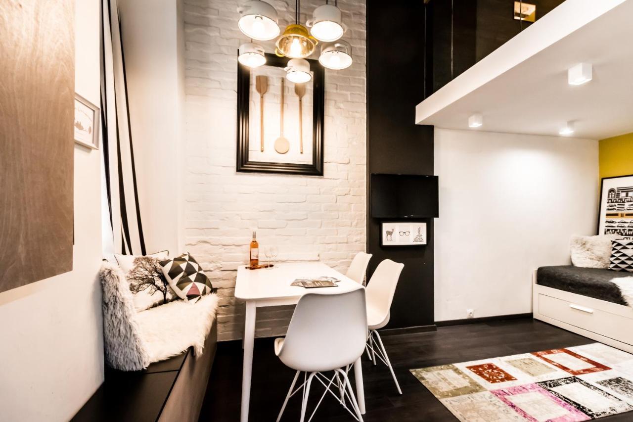 Twin Apartment